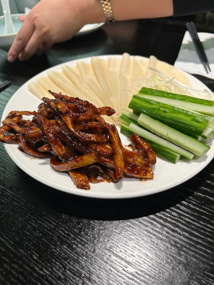King Oyster Mushroom Pancake 京醬鮑菇包餅